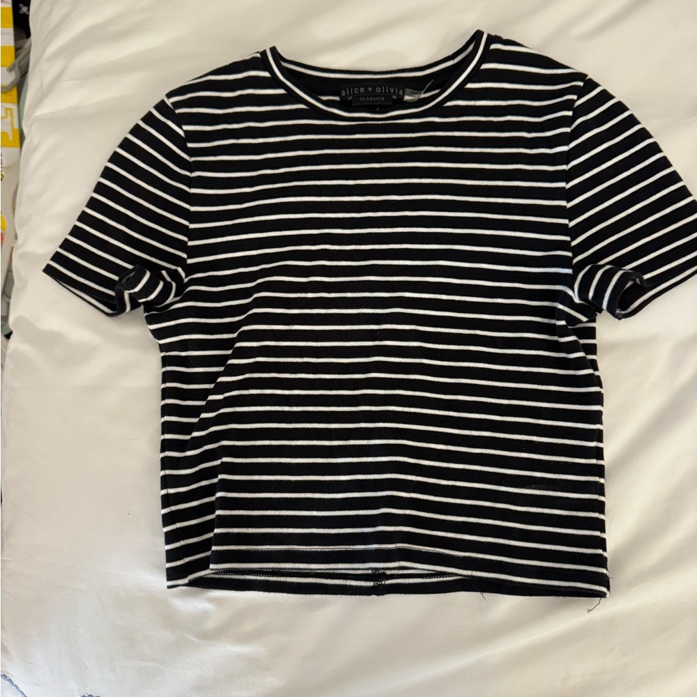 Alice + Olivia Black and White Striped Short Sleeve Tee
